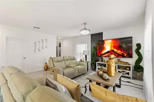 1903 Niagra Dr, Davenport, FL 33837 - Photo 9