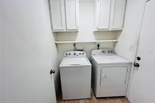 6042 Brookhill Cir, Orlando, FL 32810 - Photo 11