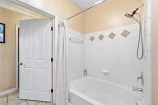 12837 Madison Pointe Cir, Orlando, FL 32821 - Photo 21