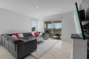 4507 Davos Dr, Clermont, FL 34711 - Photo 9