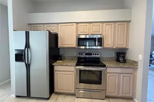 2598 Chatham Cir, Kissimmee, FL 34746 - Photo 7