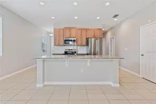 1686 Swan Swim Dr, Davenport, FL 33837 - Photo 9