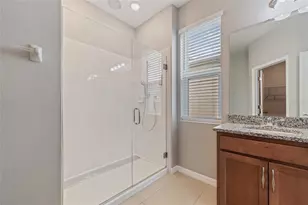 1686 Swan Swim Dr, Davenport, FL 33837 - Photo 21