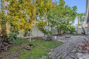 14528 Redmeadow Ct, Orlando, FL 32837 - Photo 23