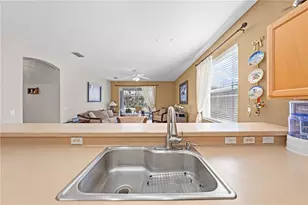 138 Chaucer Ave, Davenport, FL 33896 - Photo 13