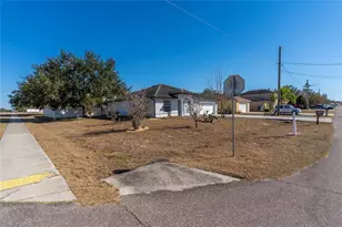 1701 Pompano Dr, Kissimmee, FL 34759 - Photo 3