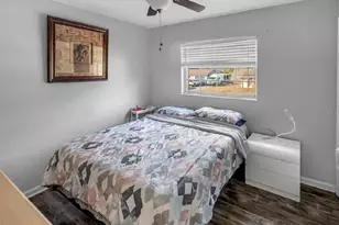 5516 Sedgefield St, Orlando, FL 32808 - Photo 11