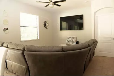 4842 Ashurst Street, Kissimmee, FL 34758 - Photo 5