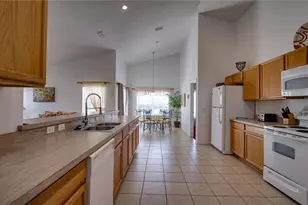 408 Bloomingdale Dr, Davenport, FL 33897 - Photo 15