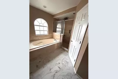 843 Ognon Court, Kissimmee, FL 34759 - Photo 19