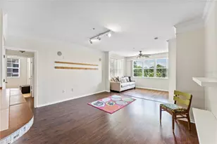 3384 Corona Village Way, Orlando, FL 32835 - Photo 11