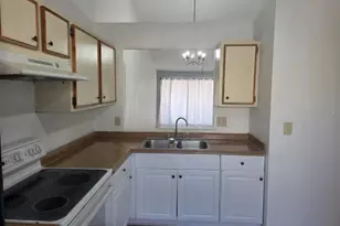 12165 Sandal Creek Way, Orlando, FL 32824 - Photo 9