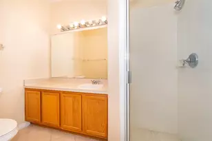 10918 Savannah Wood Dr, Orlando, FL 32832 - Photo 21