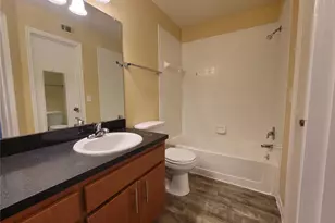 421 Fountainhead Cir, Kissimmee, FL 34741 - Photo 13