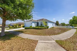 6018 Fallglow Ln, Haines City, FL 33844 - Photo 3