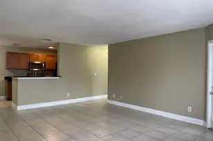 2260 Cascades Blvd, Kissimmee, FL 34741 - Photo 5