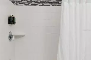 225 Celebration Pl, Kissimmee, FL 34747 - Photo 23