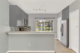 437 Wilton Cir, Sanford, FL 32773 - Photo 7