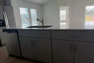 5465 San Pietro Dr, Winter Haven, FL 33884 - Photo 9