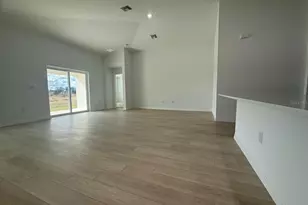 5465 San Pietro Dr, Winter Haven, FL 33884 - Photo 11