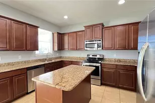 3737 Maidencain St, Clermont, FL 34714 - Photo 17