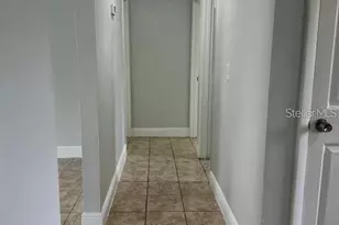 706 Bryon Ct, Lakeland, FL 33810 - Photo 5