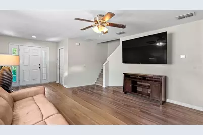 32643 Coldwater Creek Loop, Wesley Chapel, FL 33545 - Photo 5