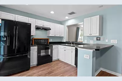 32643 Coldwater Creek Loop, Wesley Chapel, FL 33545 - Photo 7