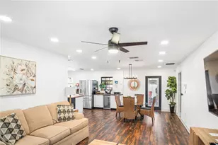 2077 Floradell Pl, Orlando, FL 32808 - Photo 7