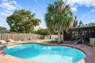 2077 Floradell Pl, Orlando, FL 32808 - Photo 23