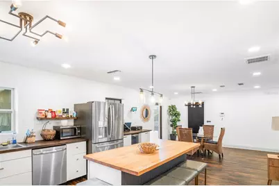 2077 Floradell Place, Orlando, FL 32808 - Photo 9