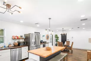 2077 Floradell Pl, Orlando, FL 32808 - Photo 9