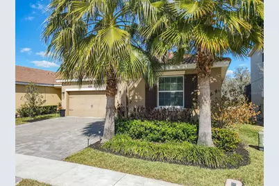 1055 Oak Bluff Drive, Davenport, FL 33837 - Photo 7