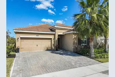 1055 Oak Bluff Drive, Davenport, FL 33837 - Photo 1