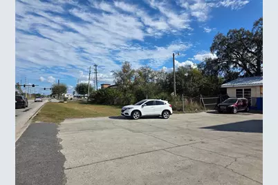 410 E Donegan Avenue, Kissimmee, FL 34744 - Photo 3