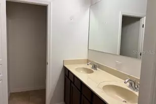 4722 Doral Pointe Dr, Kissimmee, FL 34758 - Photo 7