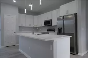 1013 Aston Martin Dr, Sebring, FL 33872 - Photo 1
