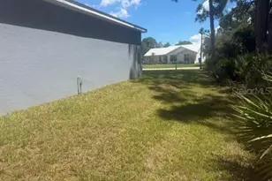 1013 Aston Martin Dr, Sebring, FL 33872 - Photo 3