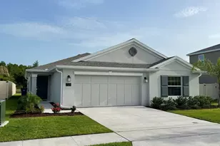 725 Peg Ct, Saint Cloud, FL 34772 - Photo 1