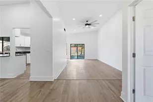 811 E Flag Ln, Kissimmee, FL 34759 - Photo 29