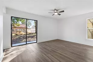 811 E Flag Ln, Kissimmee, FL 34759 - Photo 21