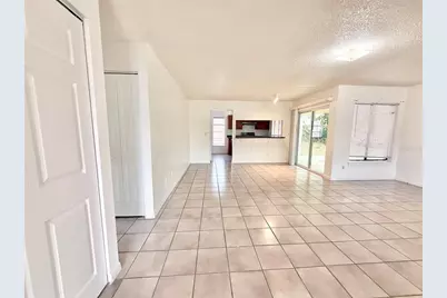 708 Green Court, Kissimmee, FL 34759 - Photo 11