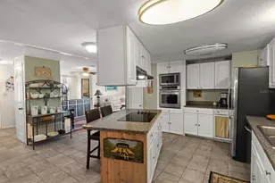 6825 S Lake Henry Dr NE, Winter Haven, FL 33881 - Photo 5