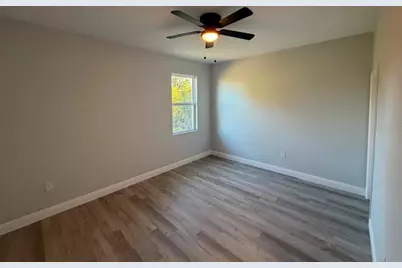 21068 Exmore Avenue, Port Charlotte, FL 33952 - Photo 5