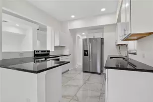 3833 Ironwedge Dr, Orlando, FL 32808 - Photo 9