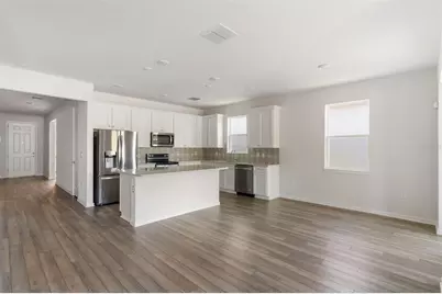 36887 Highland Meadows Court, Zephyrhills, FL 33542 - Photo 5