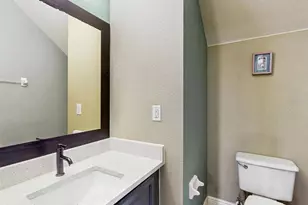 2947 Langdon Ln S, Kissimmee, FL 34741 - Photo 9