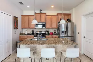 9126 Savannah Grove Ln, Orlando, FL 32832 - Photo 3