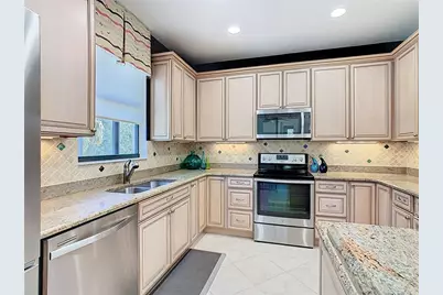 101 Los Gatos Pl, Poinciana, FL 34759 - Photo 21