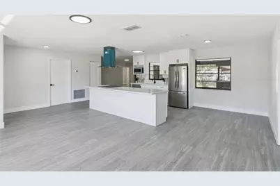 2533 Oak Run Boulevard, Kissimmee, FL 34744 - Photo 5